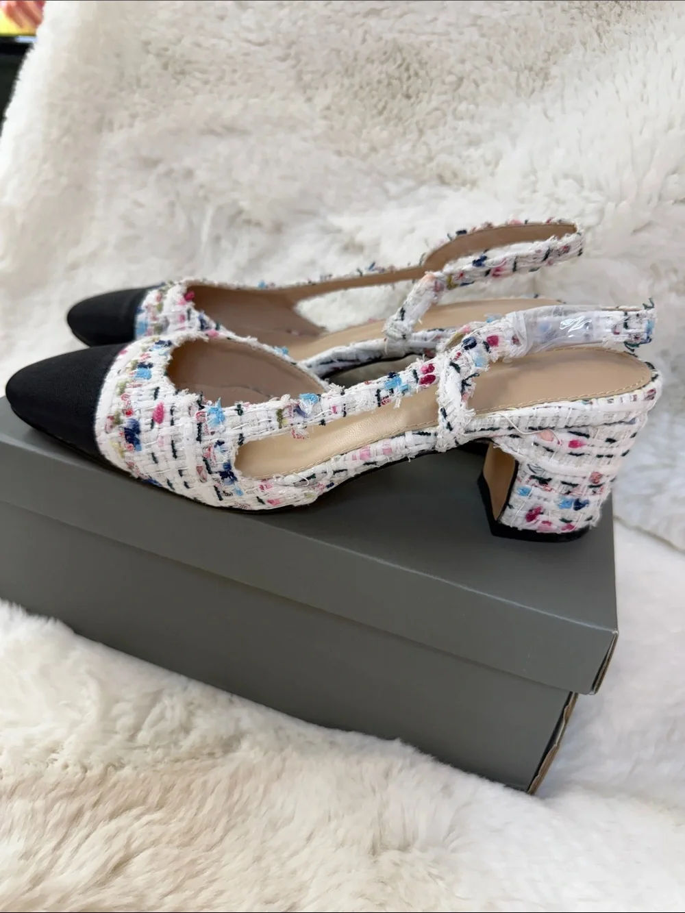 Amazon White Multicolor Tweed Slingback Heels with Black Cap Toe